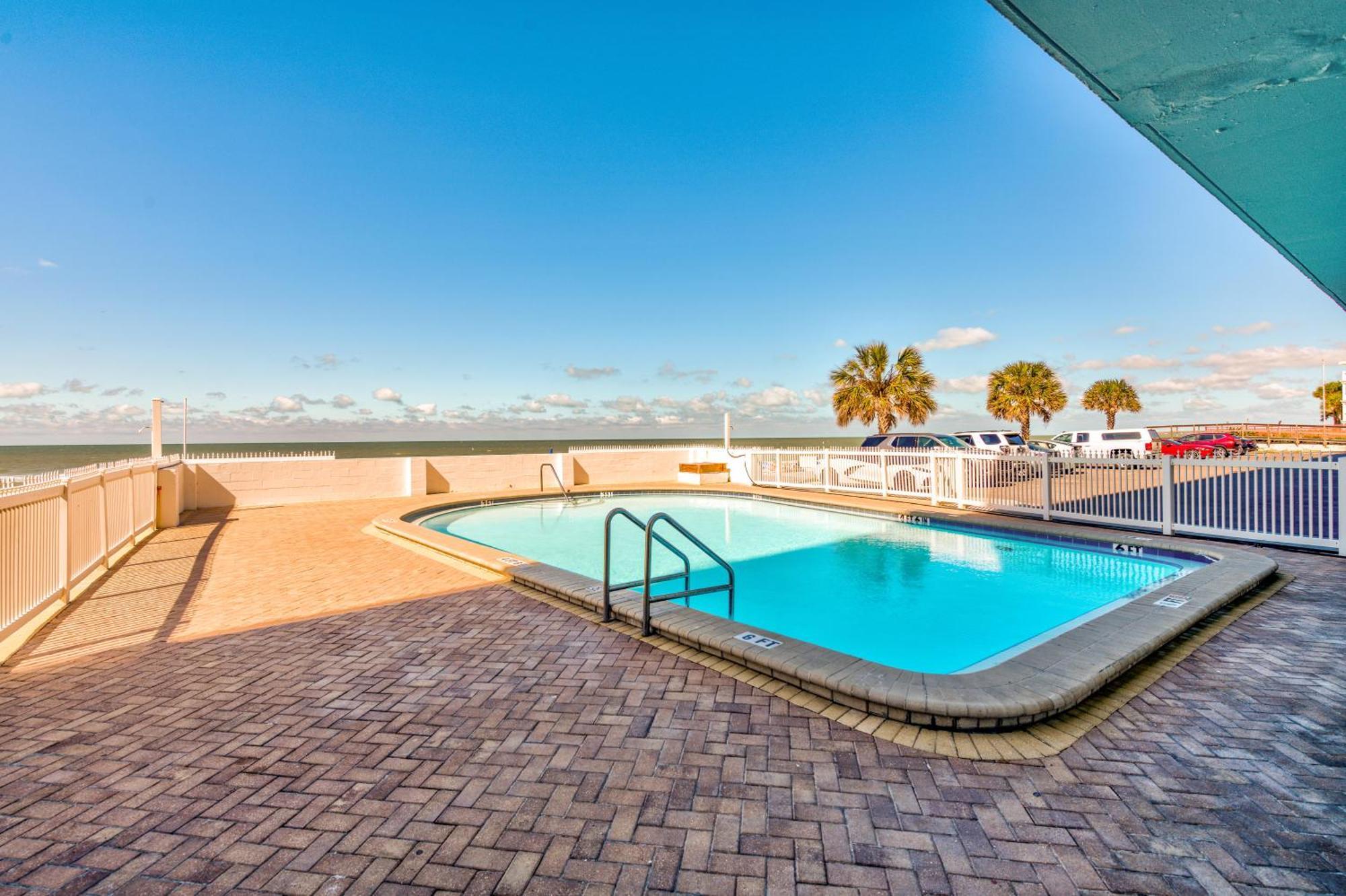 Sunset Chateau 409 St. Pete Beach Eksteriør bilde
