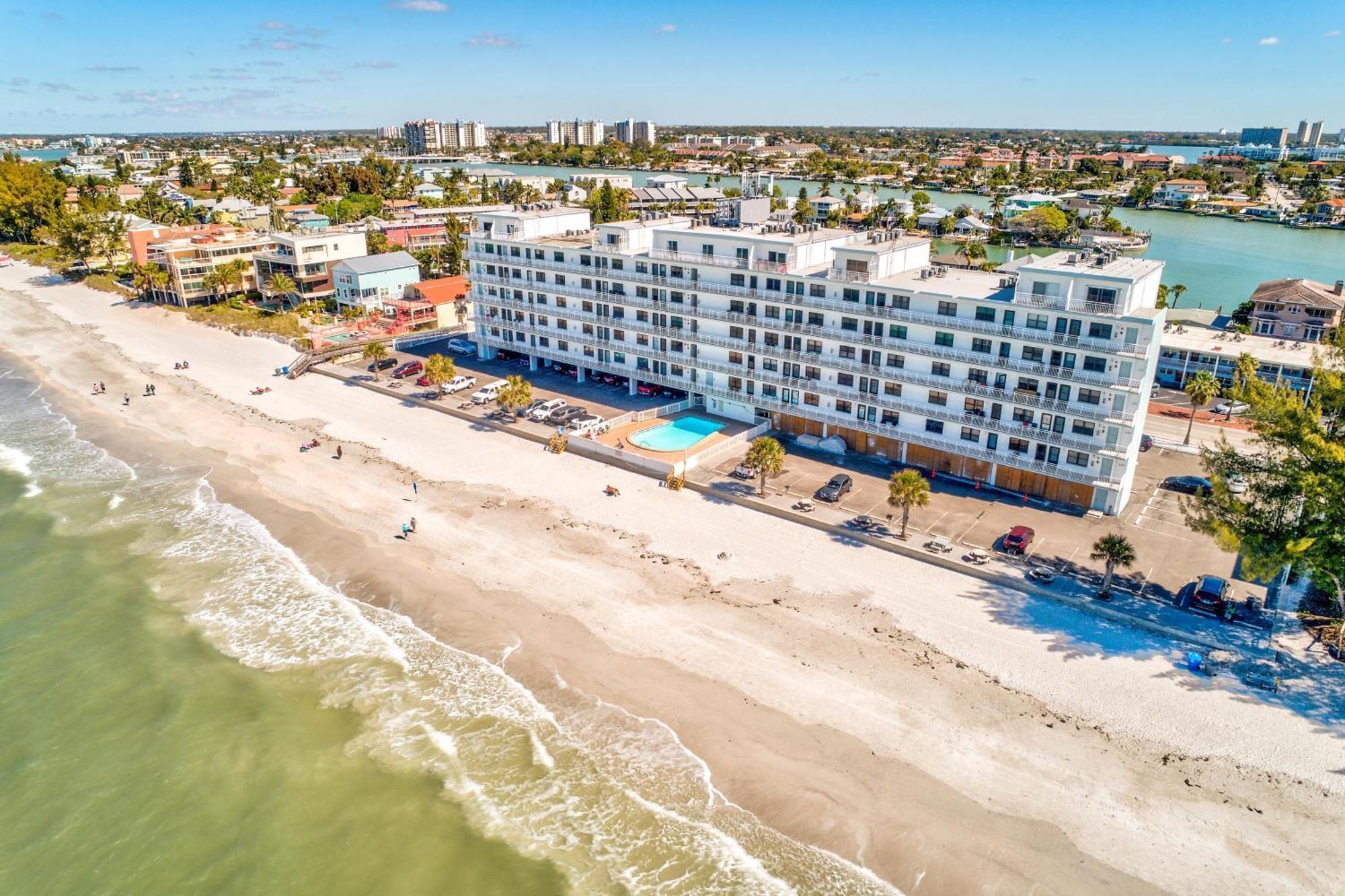 Sunset Chateau 409 St. Pete Beach Eksteriør bilde